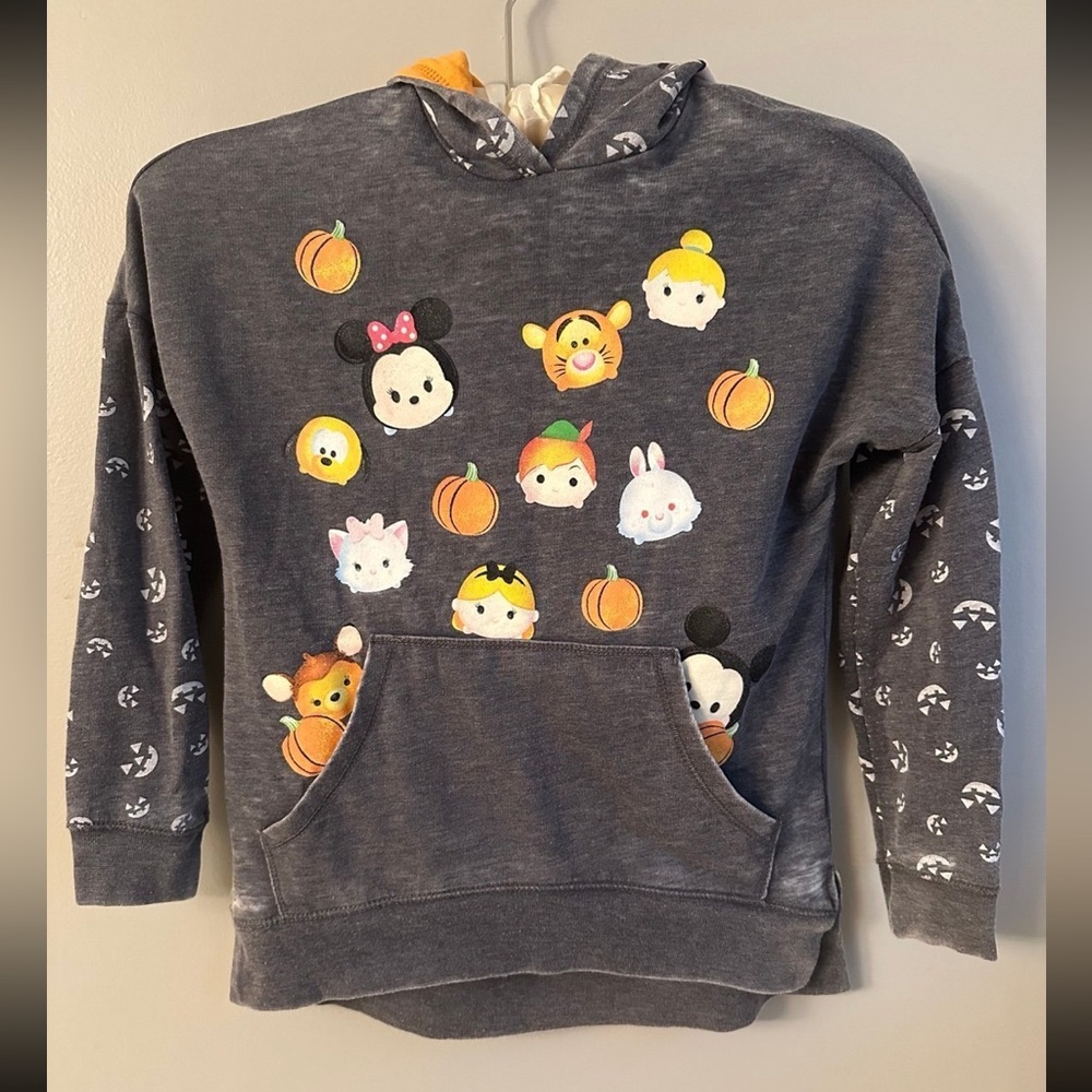 Kids Disney ’tsum tsum’ Halloween hoodie size small
